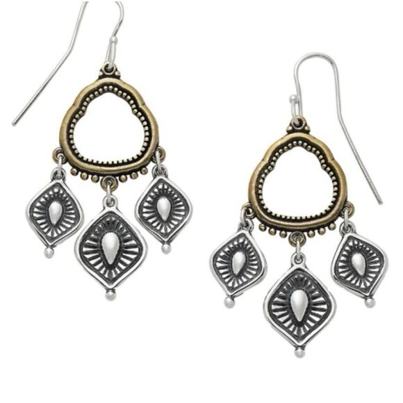 NWT James Avery Retired Aegean Earrings